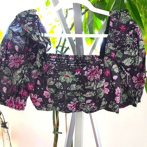 Top from zara new no tag